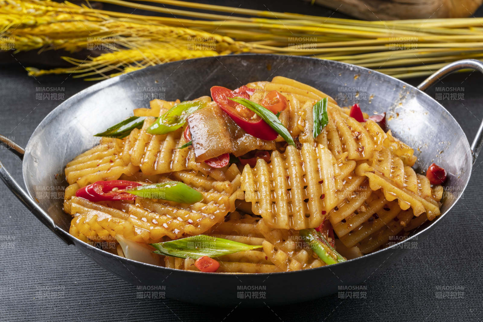 干锅网格土豆片薯格图片