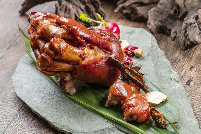 美味酱猪蹄图片