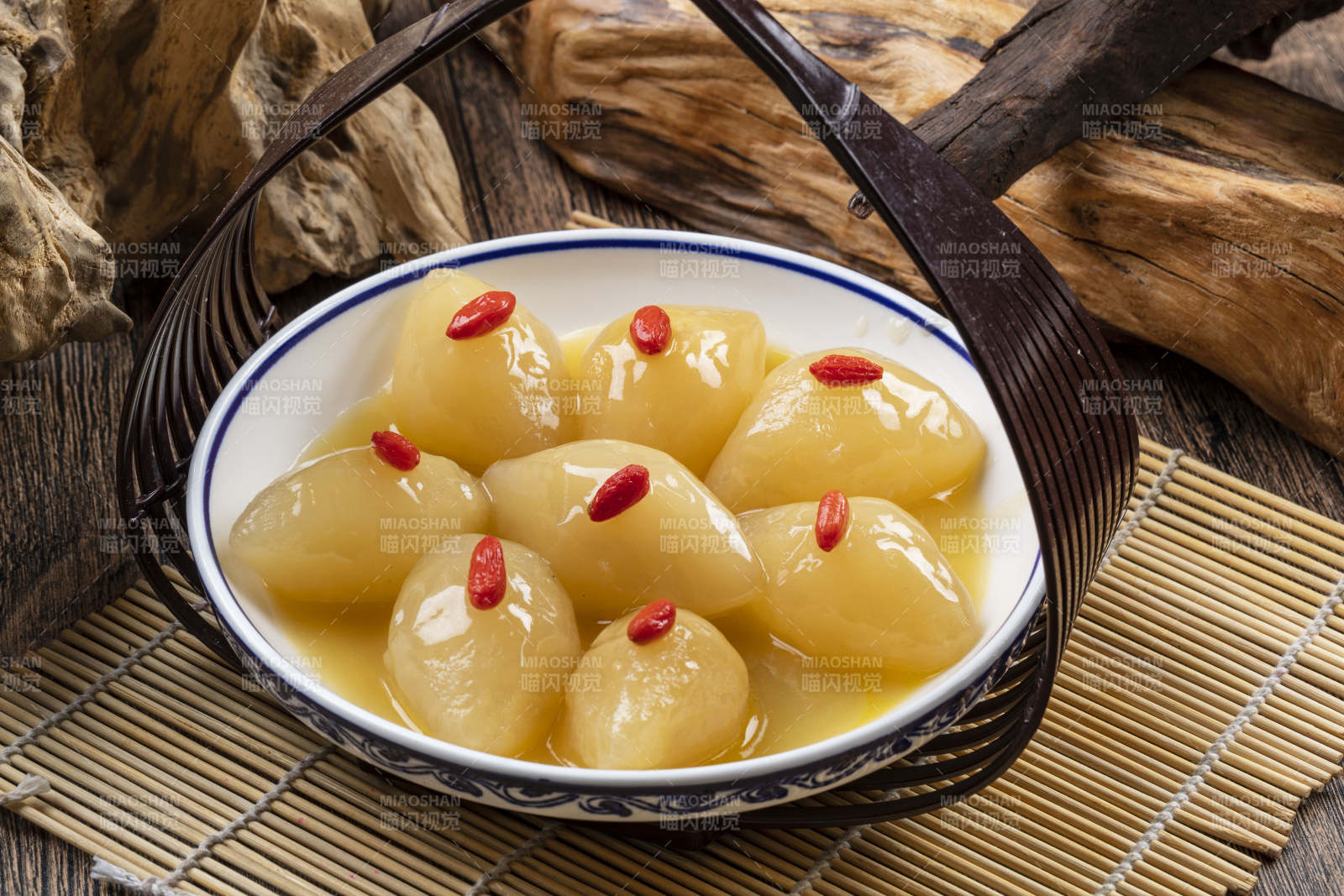 冰糖水煮白薯图片