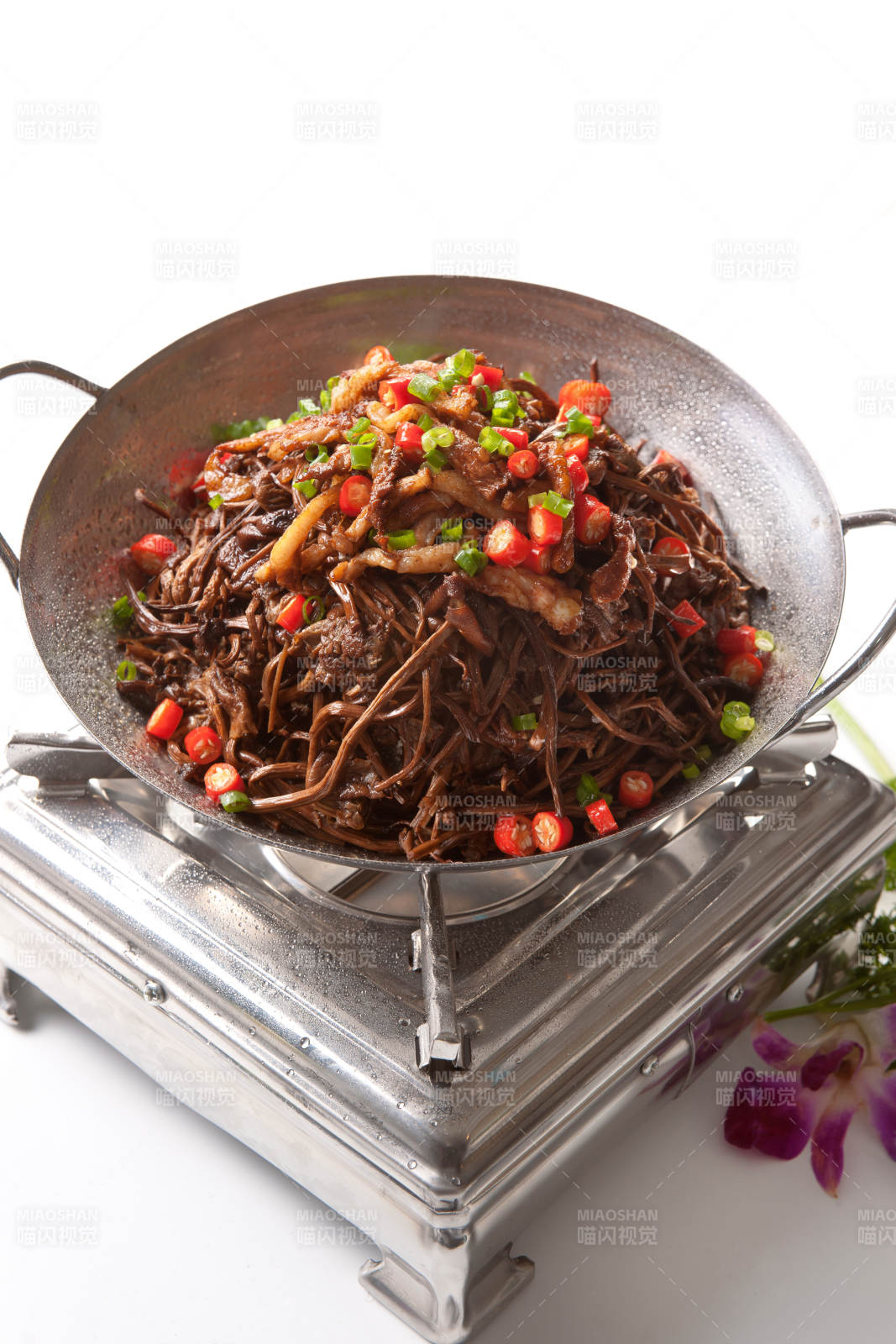 干锅猪肚茶树菇图片