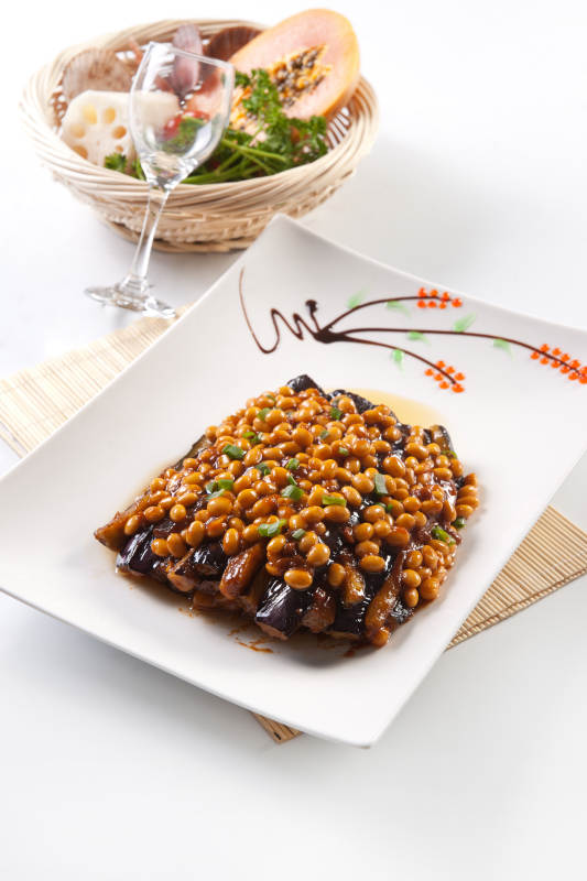 黄豆油焖茄子图片