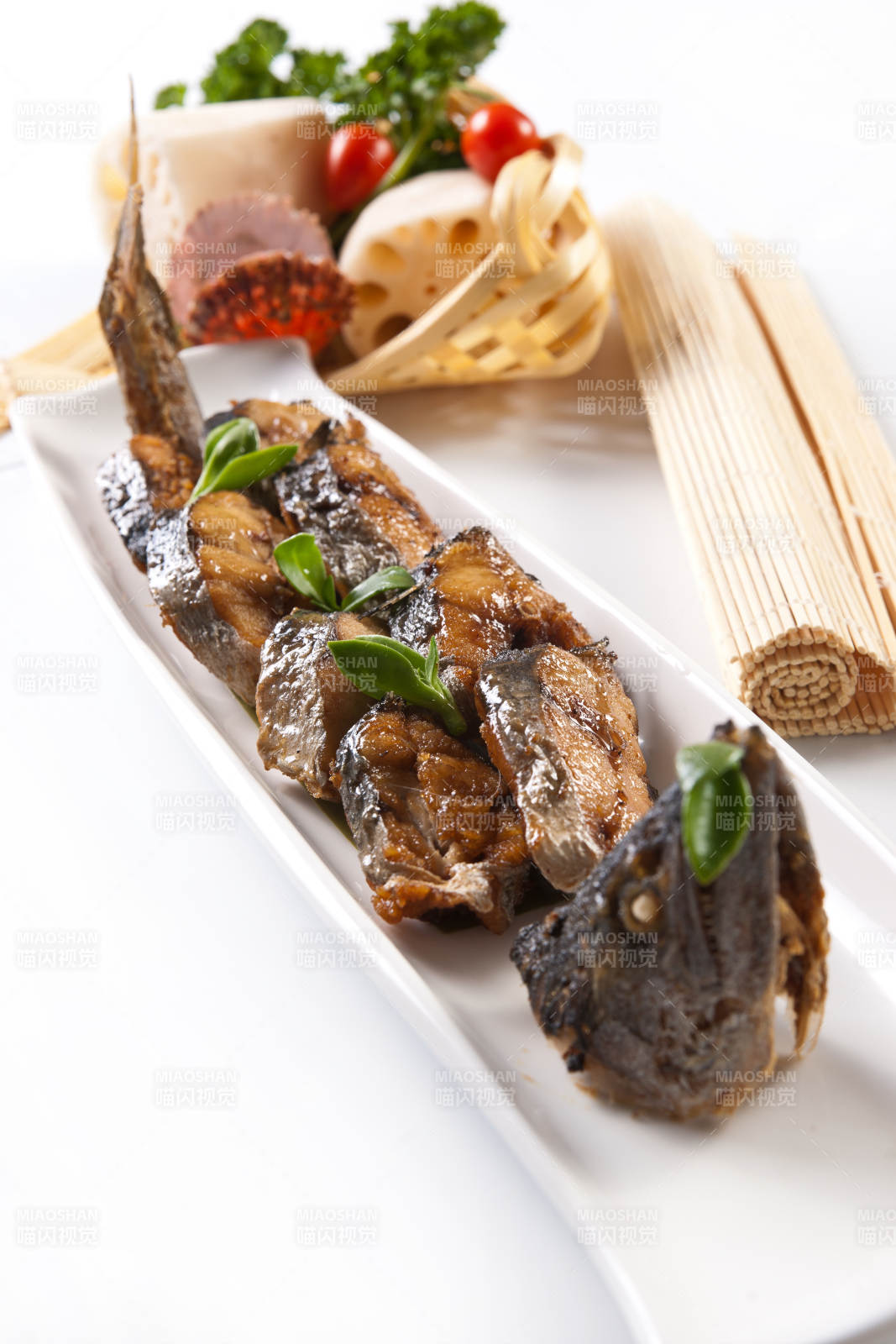 烟熏糟醉青鱼图片