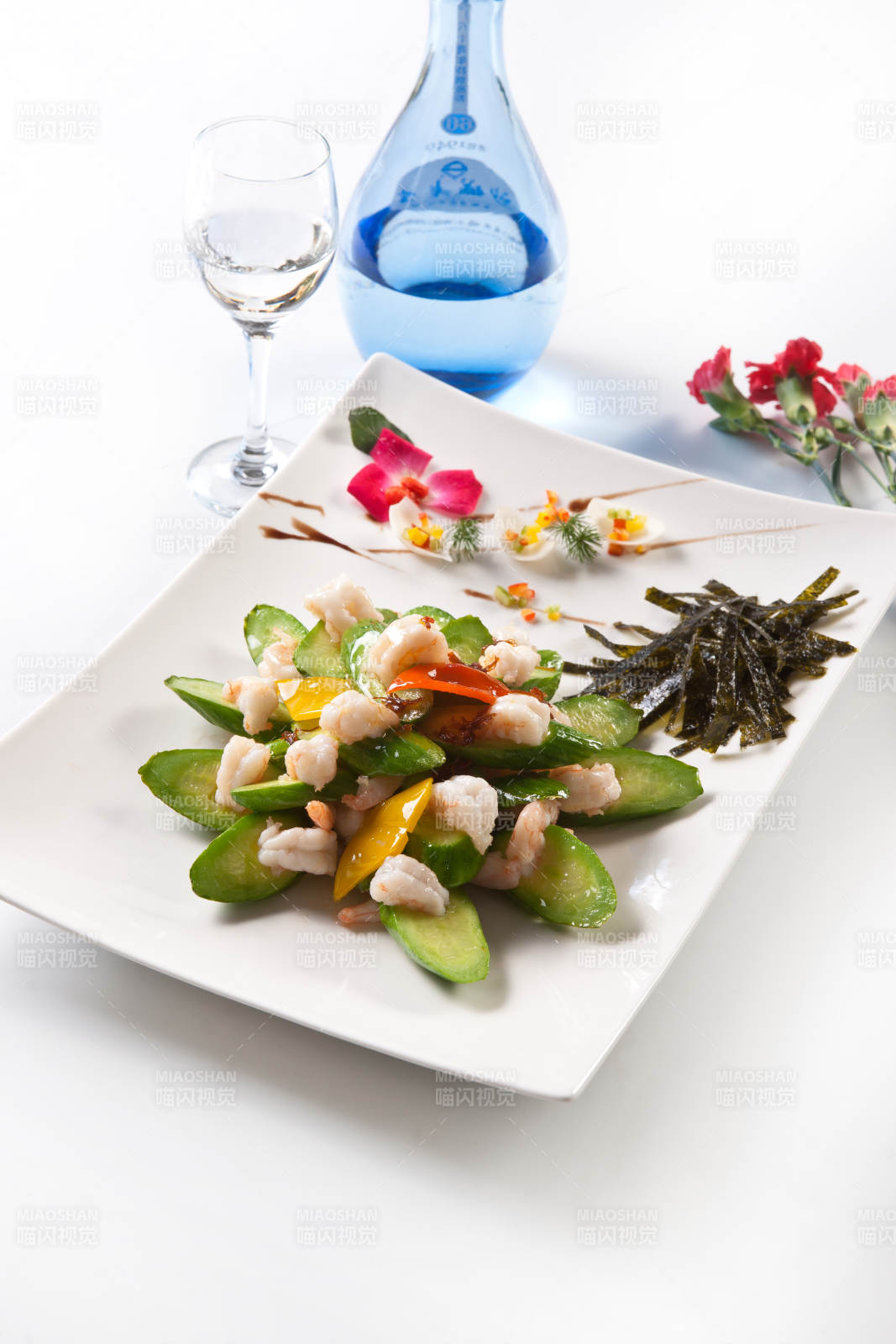 彩椒乳瓜清炒大虾仁图片