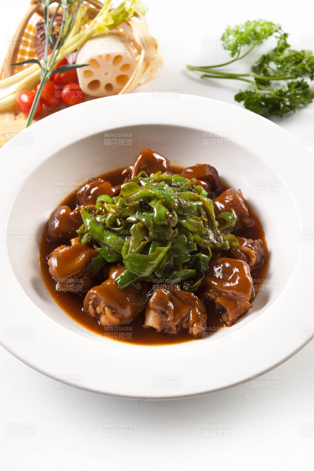 豆豉泰椒猪蹄块图片