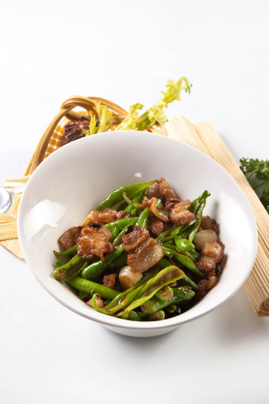 蒜香杭椒五花肉图片