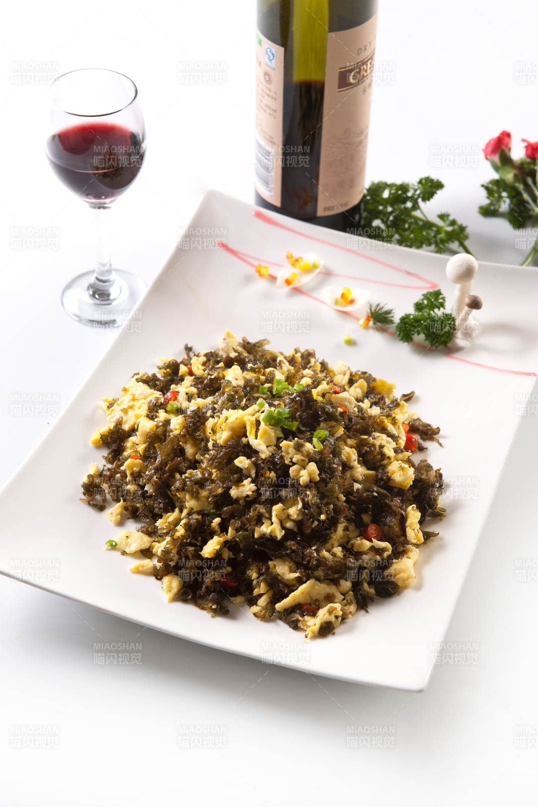 地皮菜炒鸡蛋图片