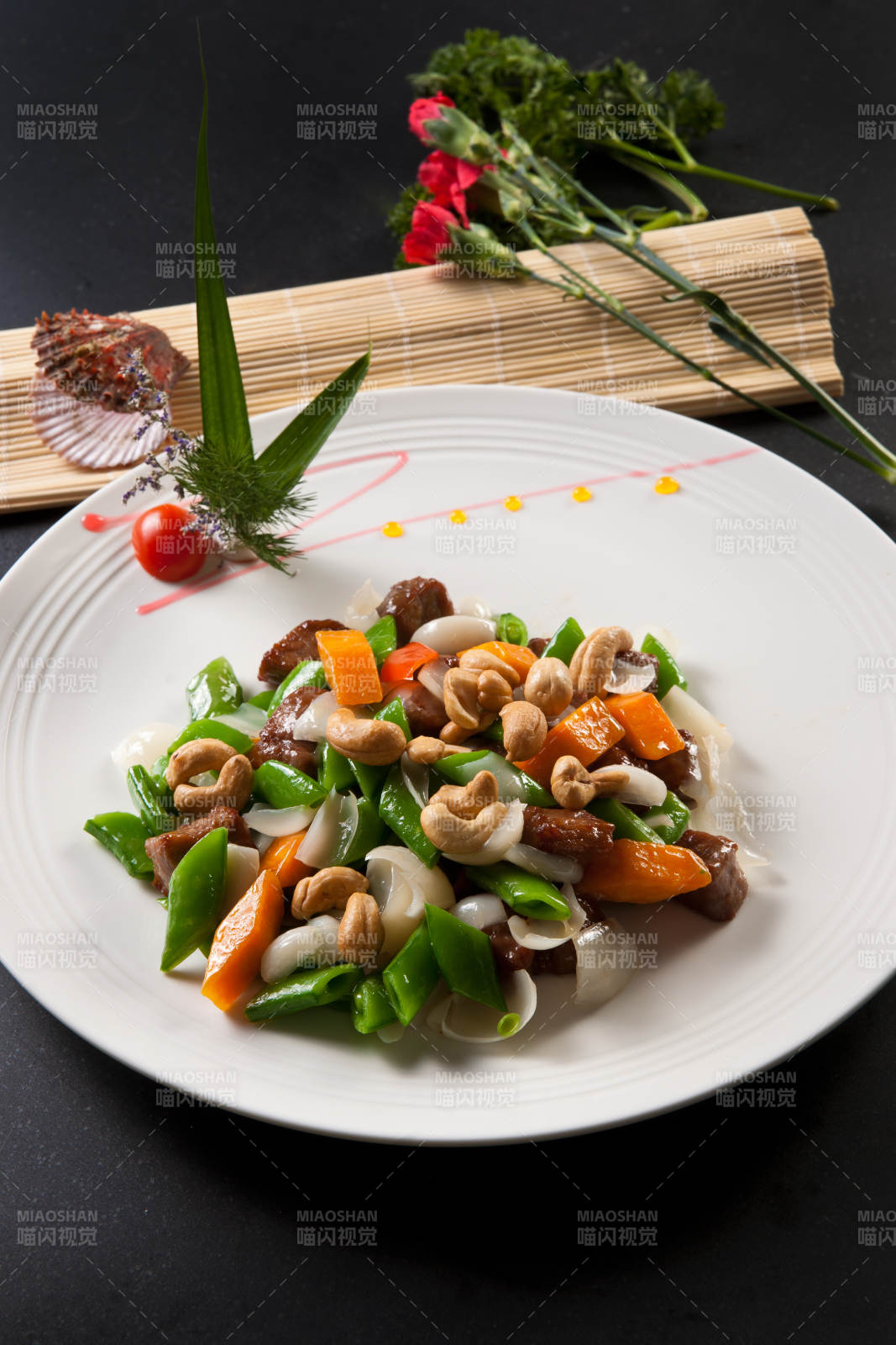 木瓜蜜豆百合腰果炒牛仔粒图片