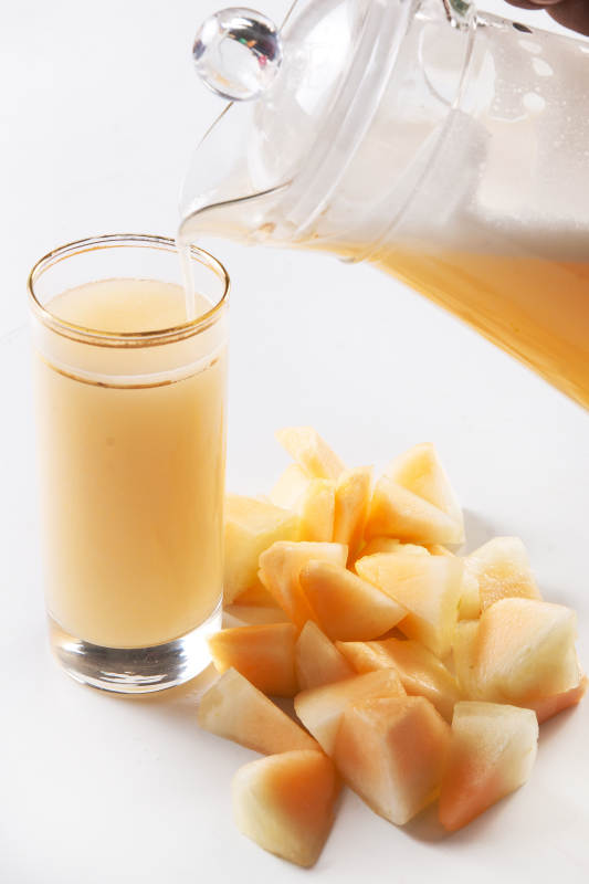 鲜榨果蔬汁图片