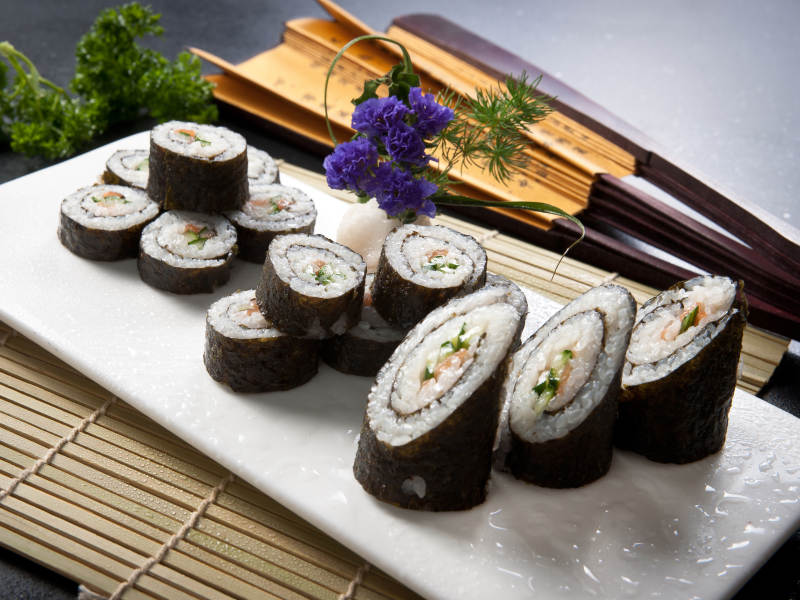 韩式紫菜包饭卷寿司图片