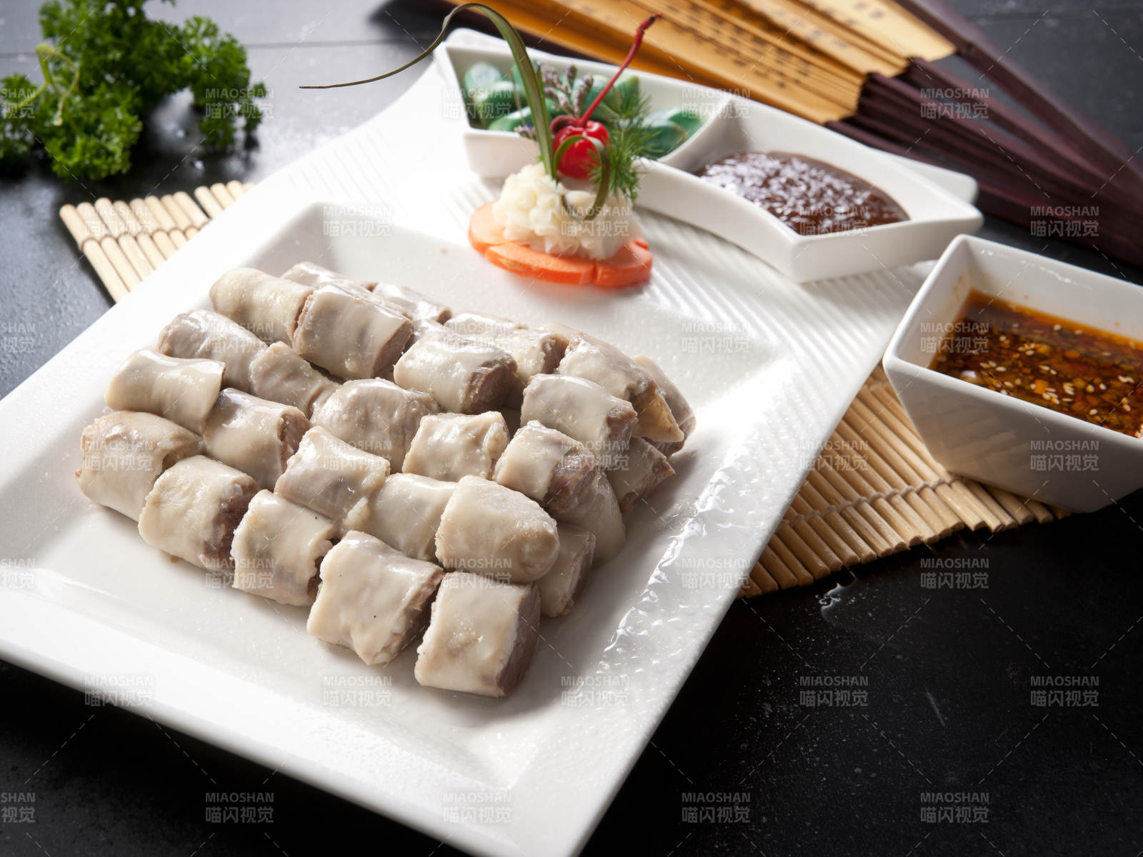 蒙餐灌肉肠图片