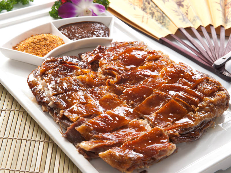 炭烤脆皮羊排图片