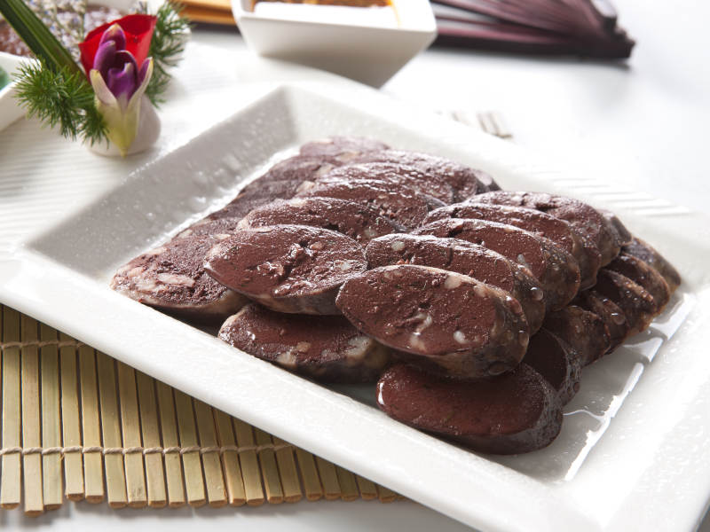 东北炖血肠切片图片