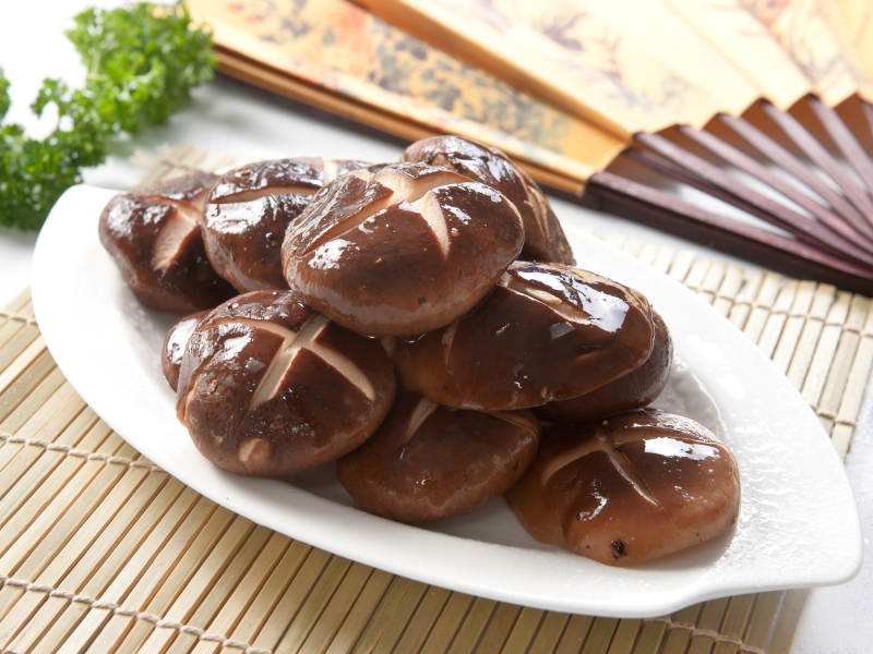 火锅食材香菇图片