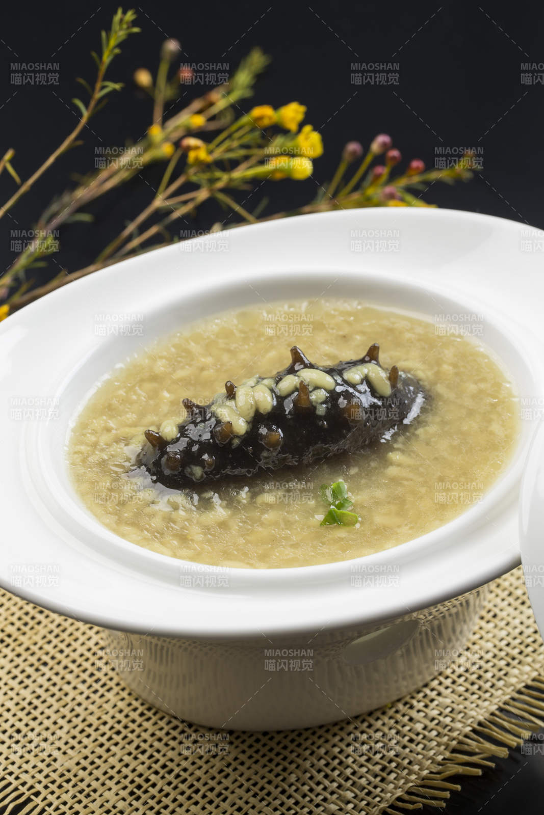 薏米小米扣辽参图片