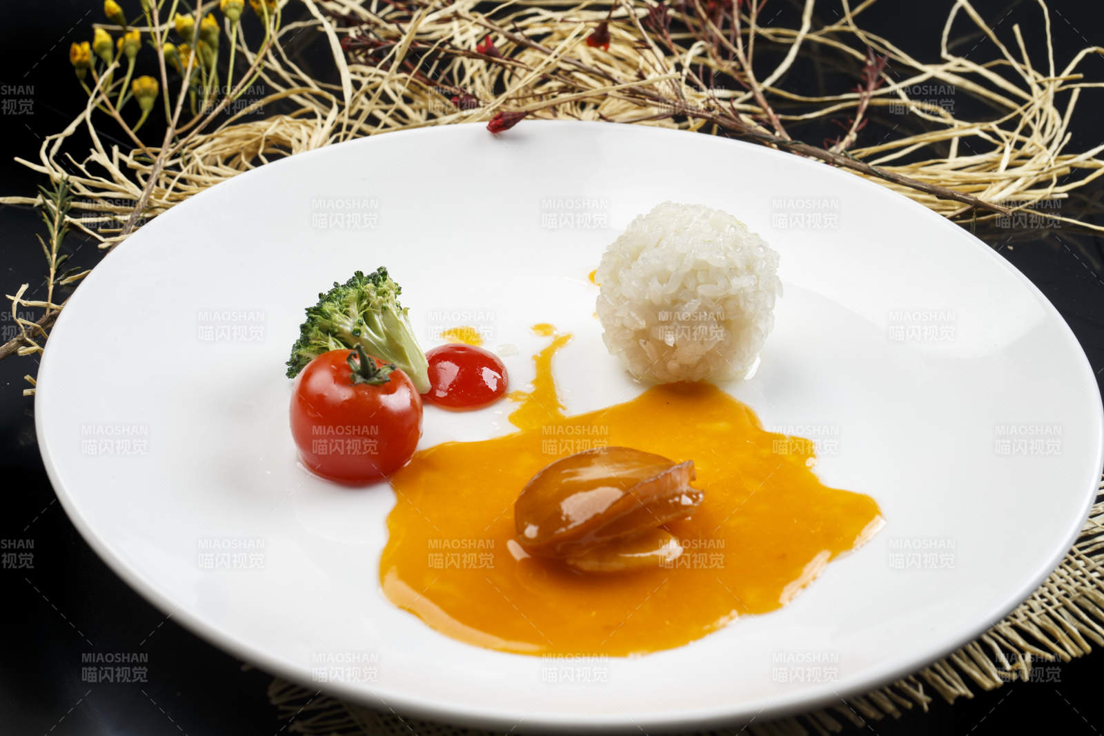 鲍鱼鲍汁捞饭图片