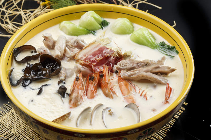 浓汤什锦海鲜汇图片