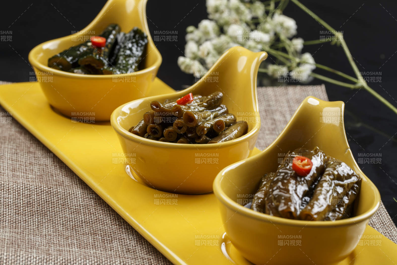 六必居酱菜腌黄瓜腌豇豆虎皮尖椒图片