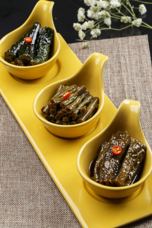 六必居酱菜腌黄瓜腌豇豆虎皮尖椒图片
