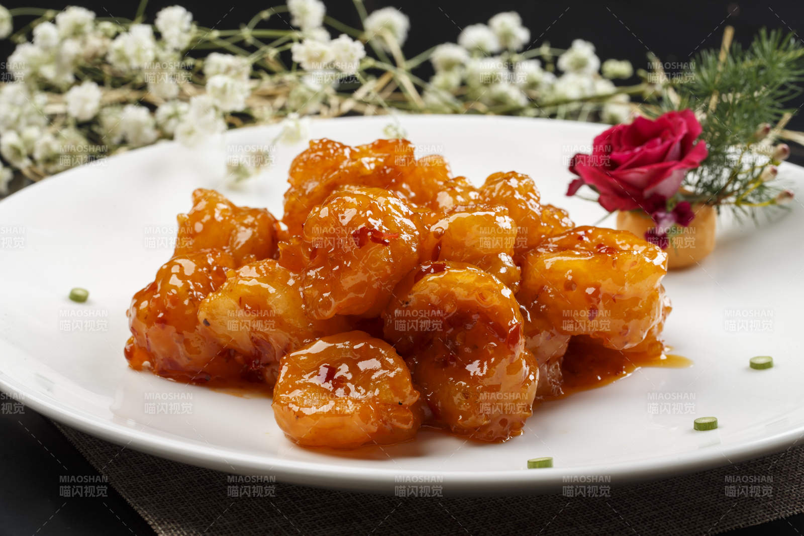 川味宫保大虾球图片