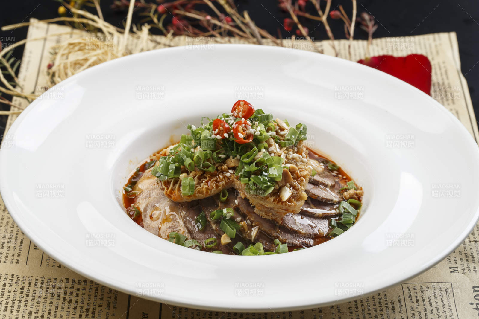 香辣卤味牛肉金钱肚图片