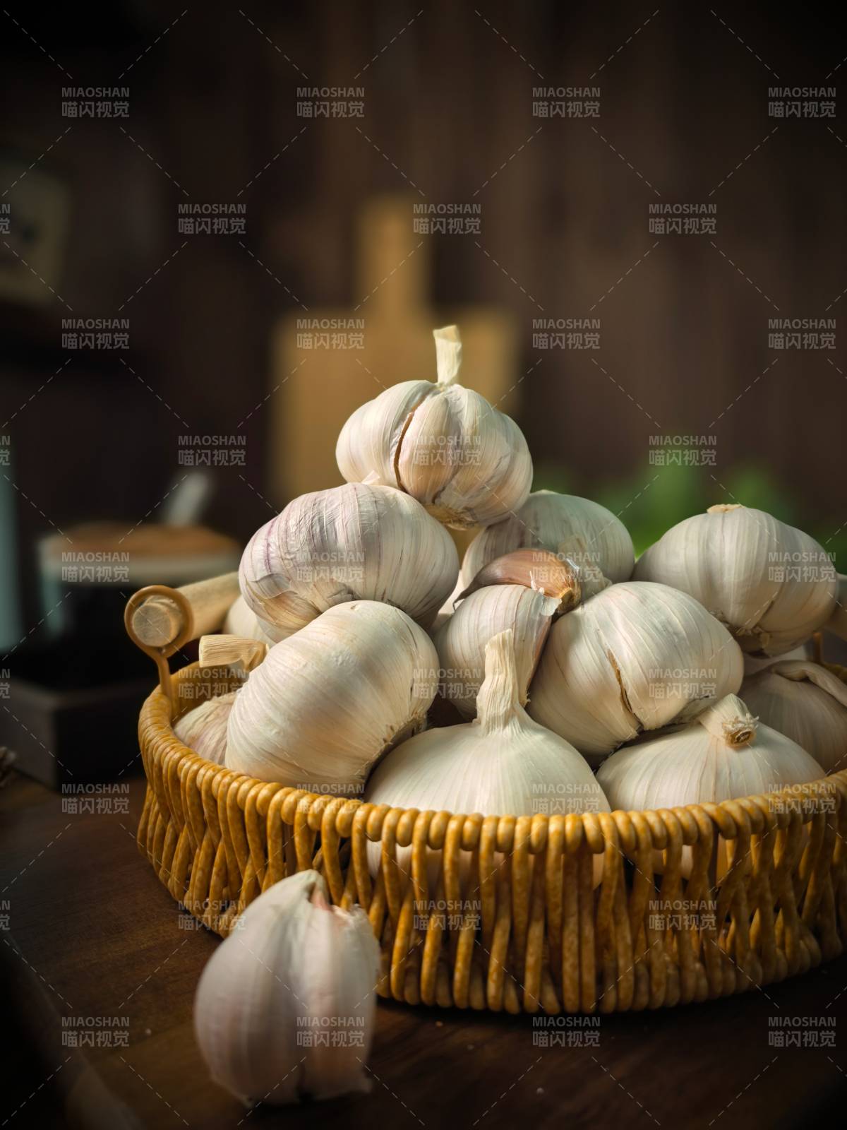 蒜香满篮图片