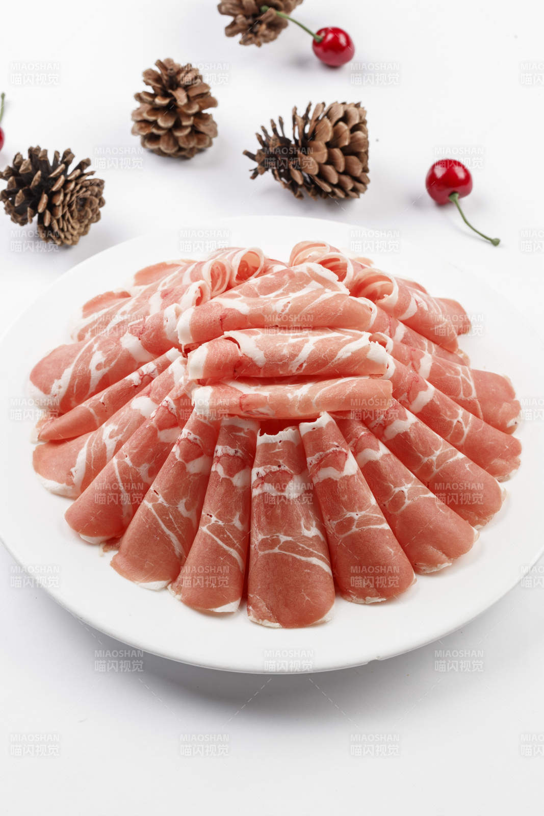 火锅食材涮肉牛羊肉图片