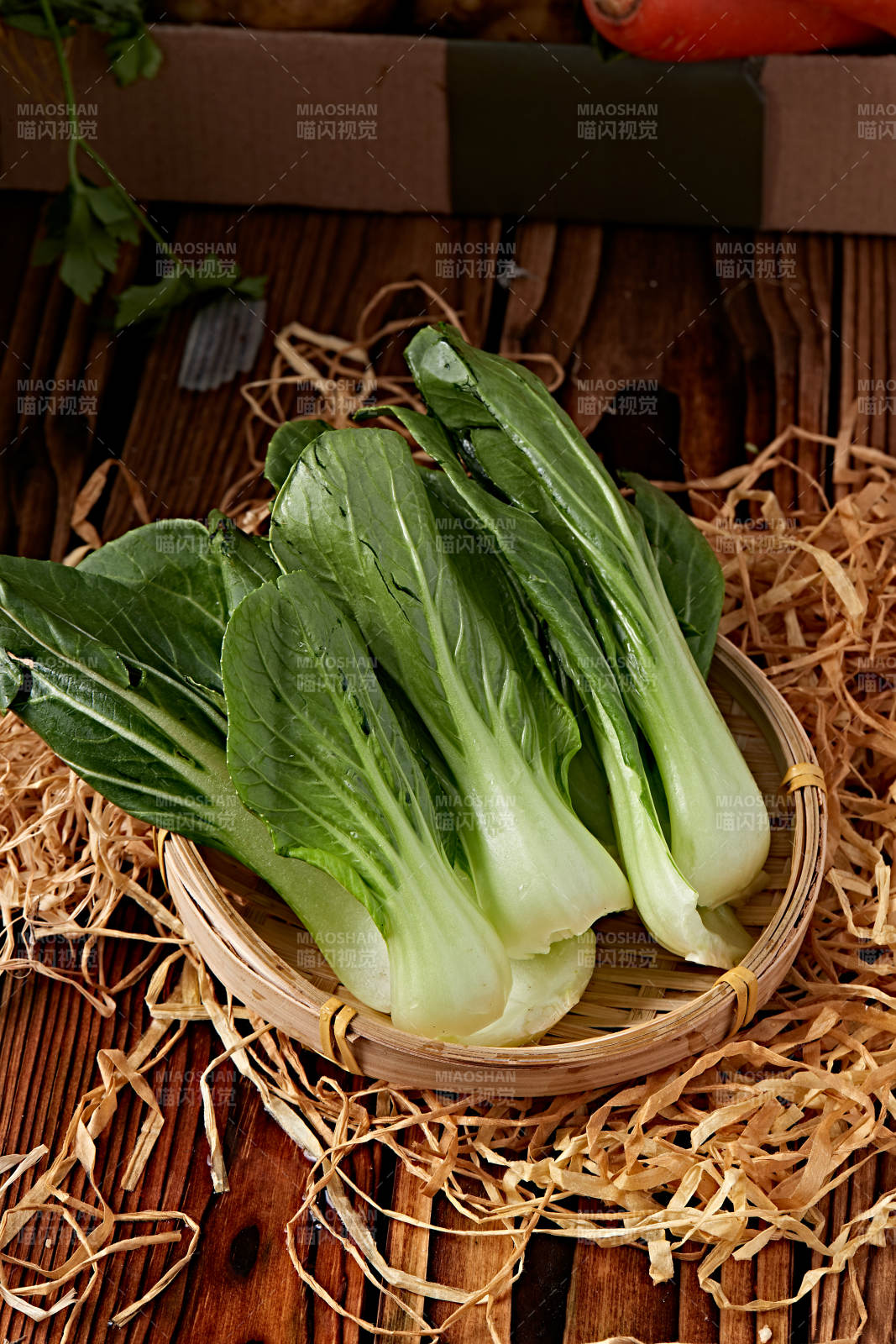 新鲜采摘有机青菜油菜图片