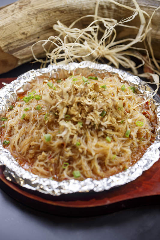 木托锡纸铁板装的舞蹈粉丝图片