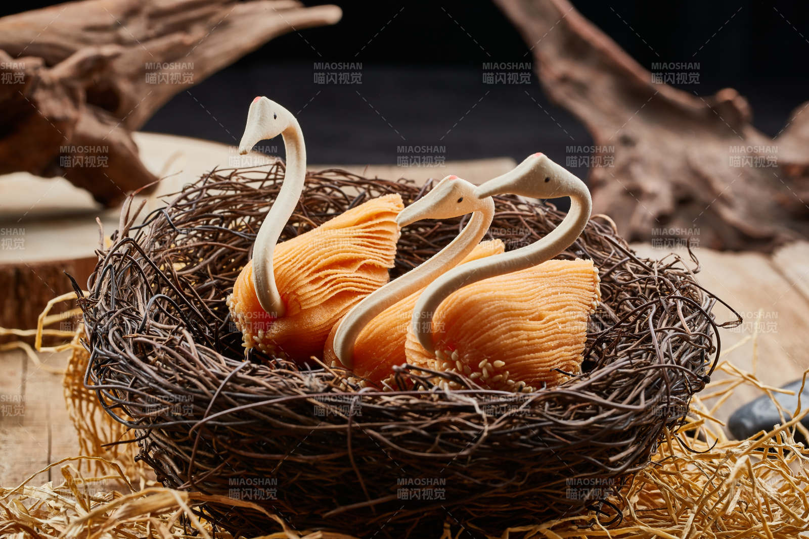 茶餐点心天鹅榴莲酥图片