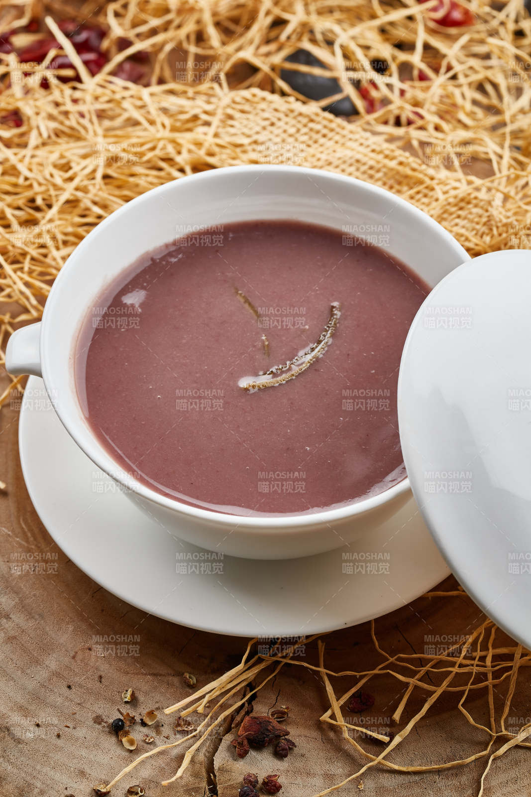 茶餐红豆羹图片