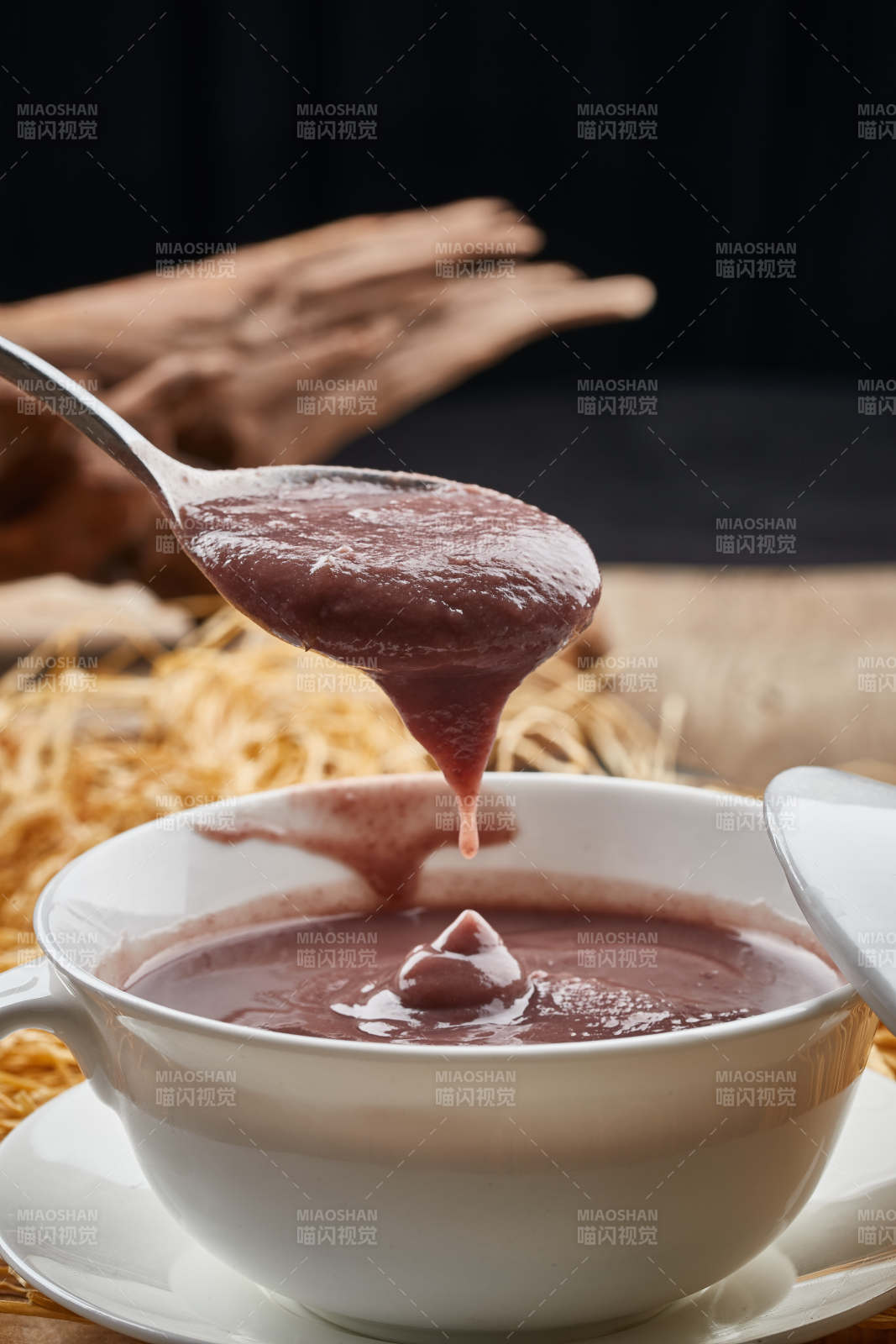 茶餐红豆羹图片