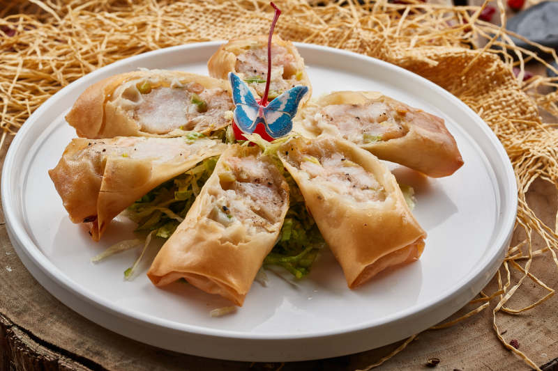 茶餐鲜鱼肉春卷图片