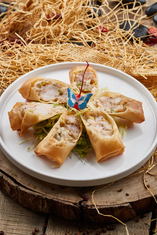 茶餐鲜鱼肉春卷图片