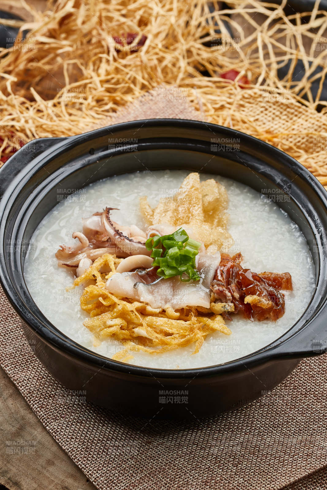 茶餐生滚海鲜粥图片