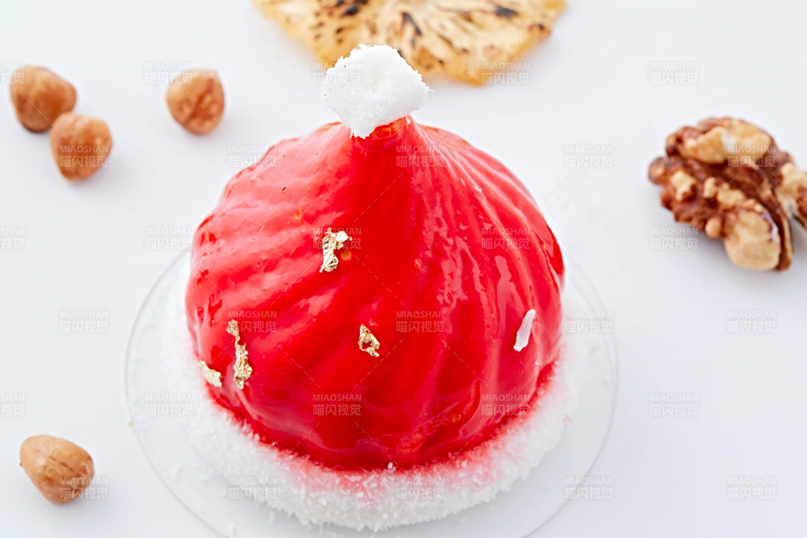 制作精美的法式小甜品蛋糕图片