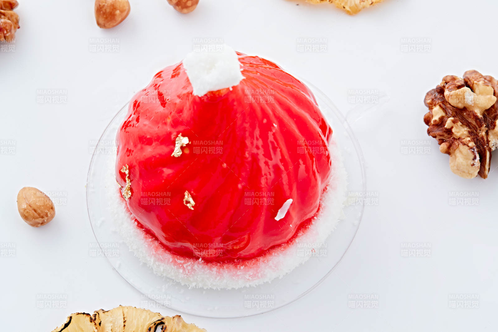 制作精美的法式小甜品蛋糕图片