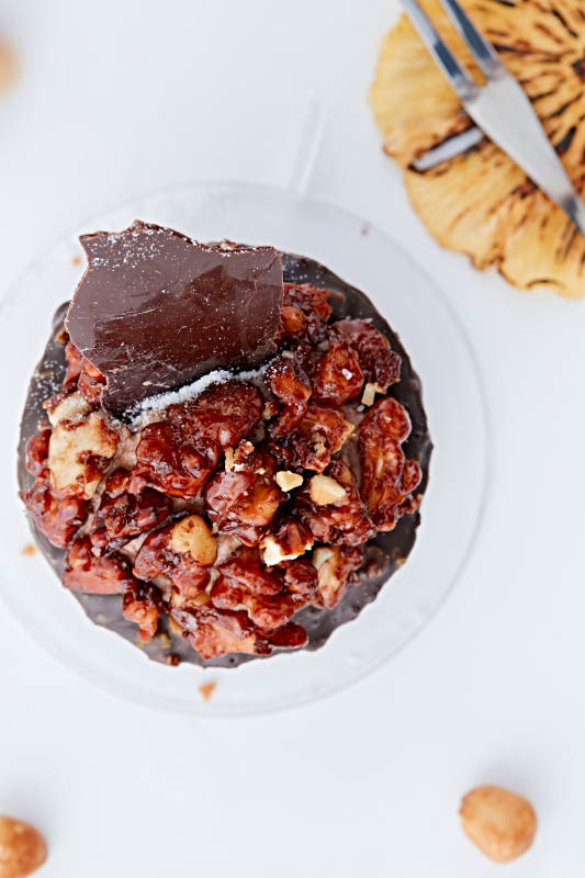 制作精美的法式小甜品蛋糕图片