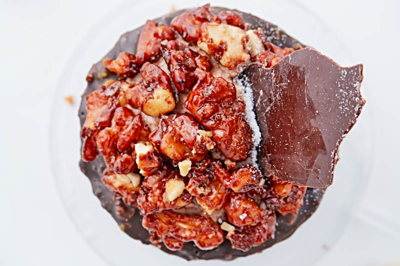 制作精美的法式小甜品蛋糕图片