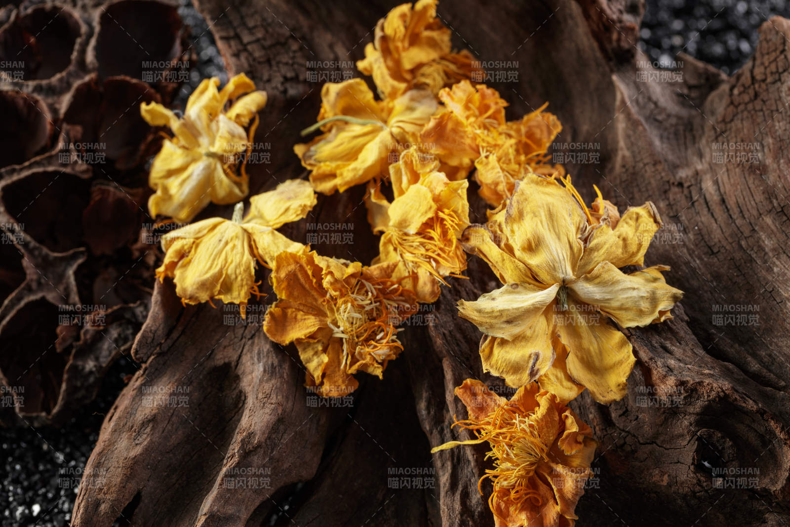 香气芬芳的沽源特产金莲花茶图片