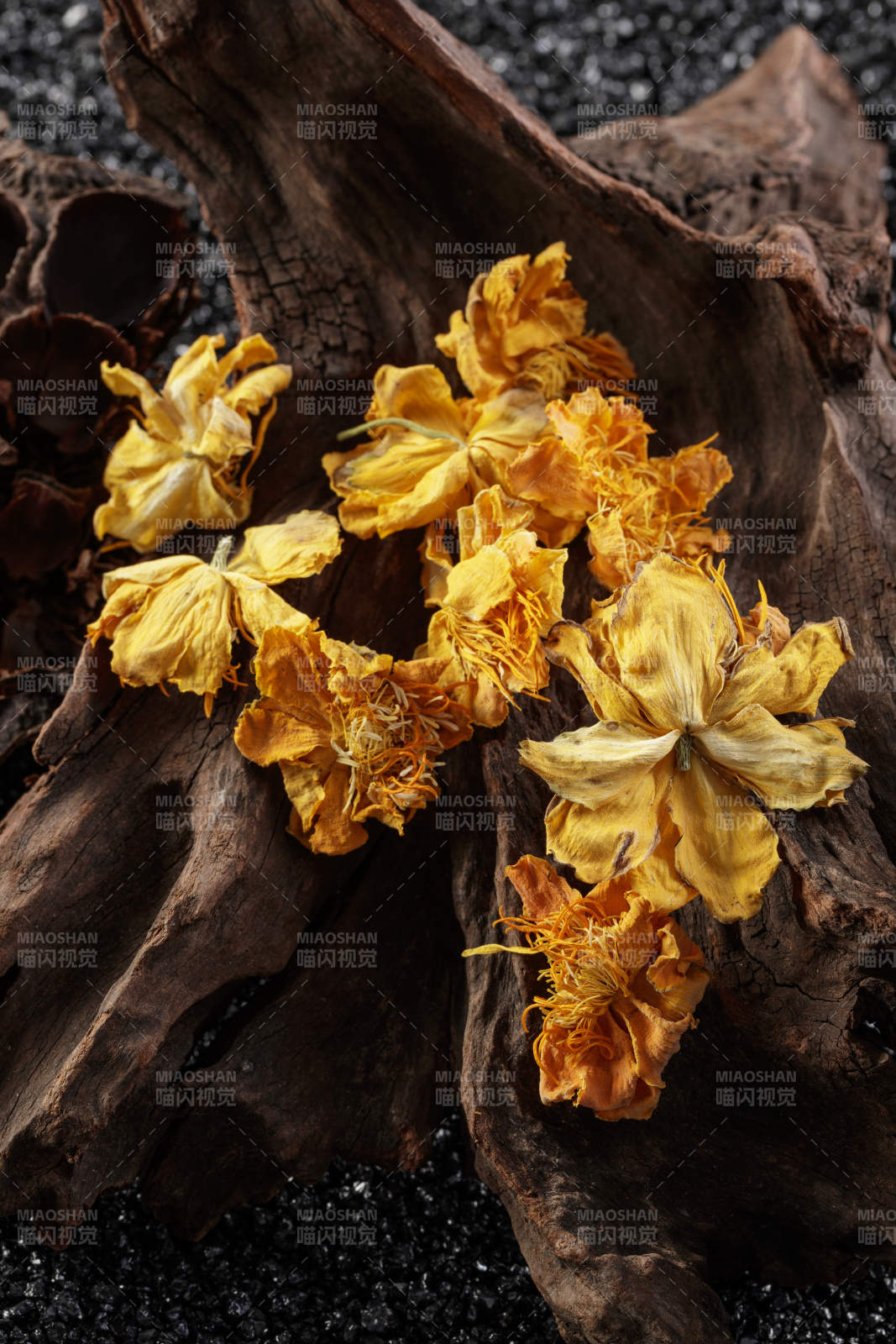 香气芬芳的沽源特产金莲花茶图片