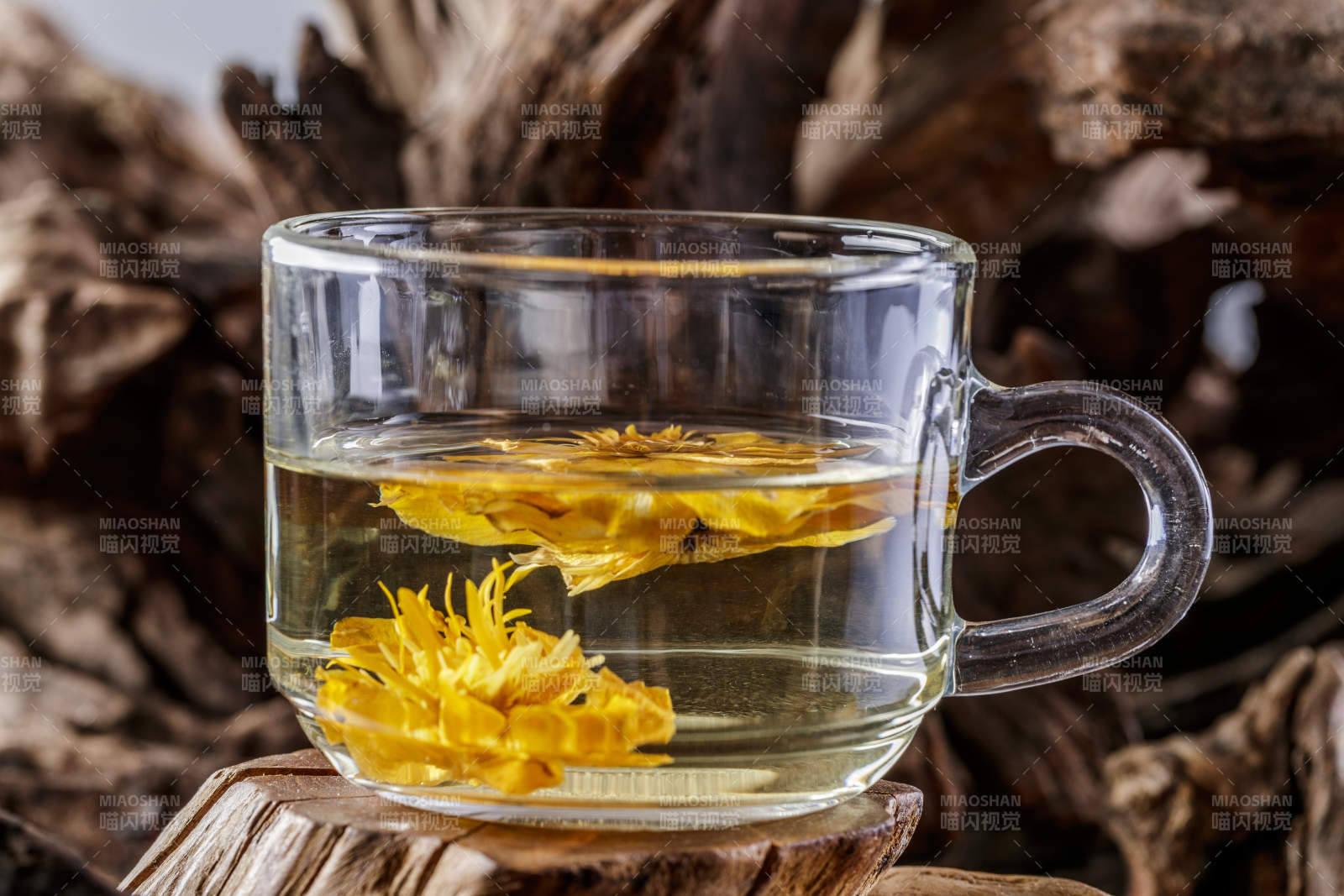 香气芬芳的沽源特产金莲花茶图片