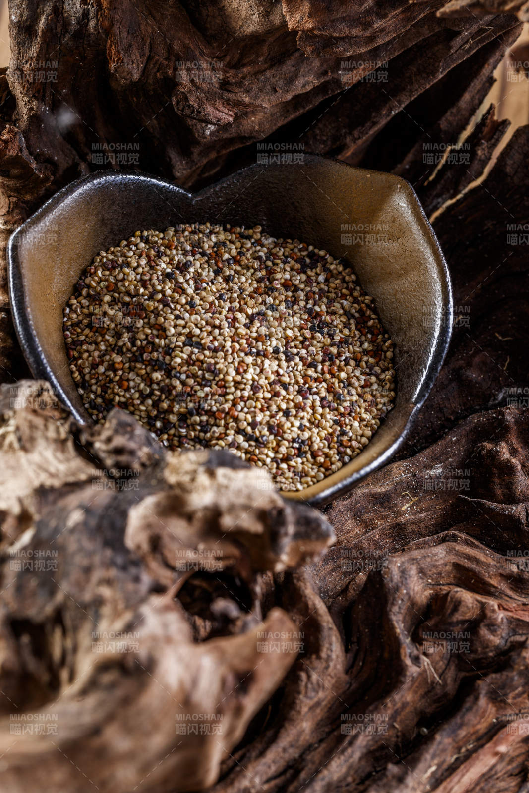 养生粗粮藜麦米图片