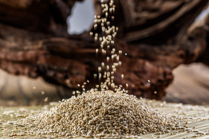 养生粗粮藜麦米图片