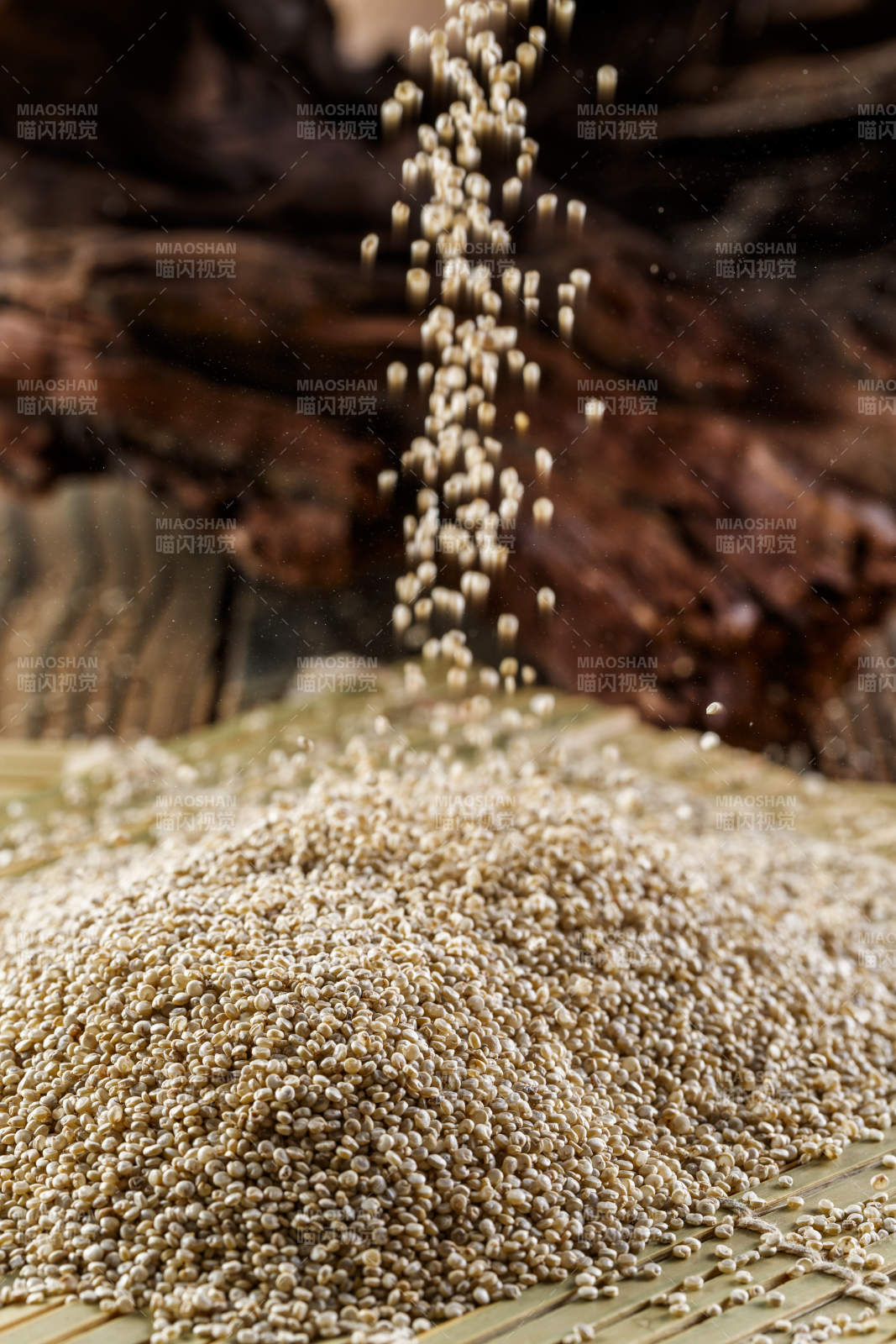 养生粗粮藜麦米图片