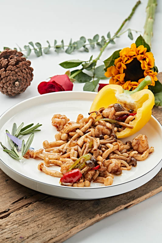 融合菜鲜虾肉小炒海鲜白玉菇图片