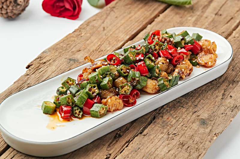 香辣秋葵炒扇贝肉图片