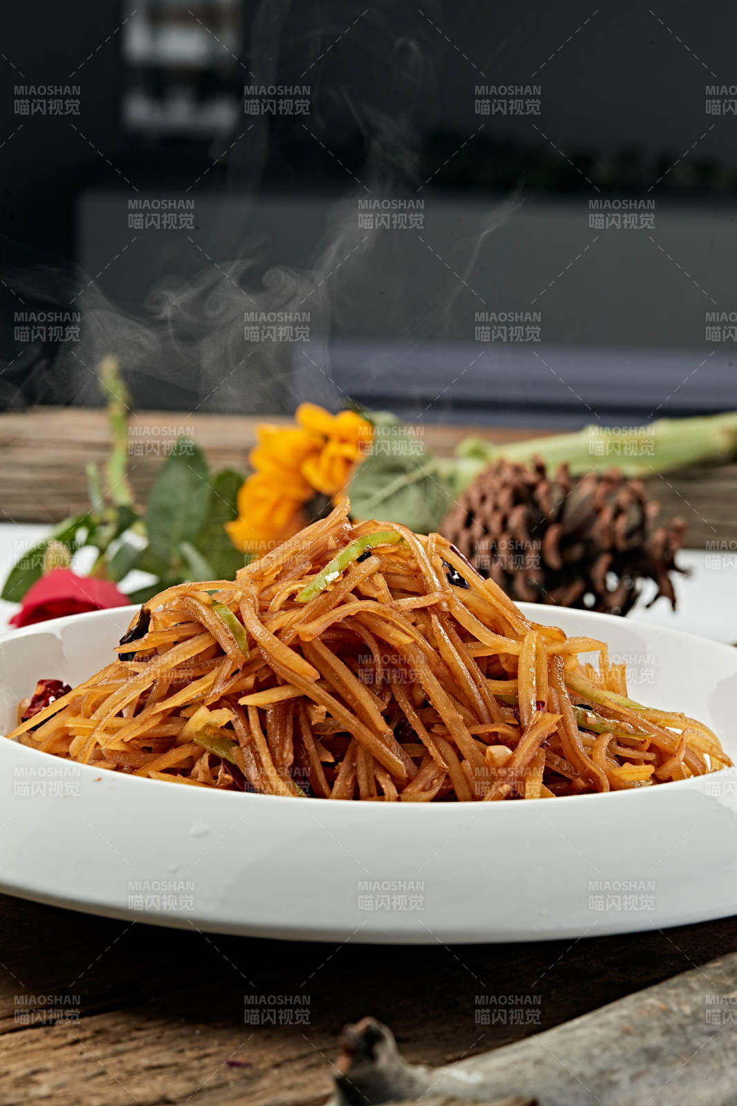 炝炒酸辣土豆丝图片