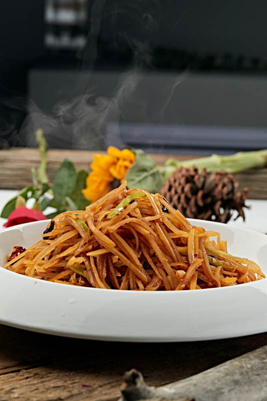 炝炒酸辣土豆丝图片