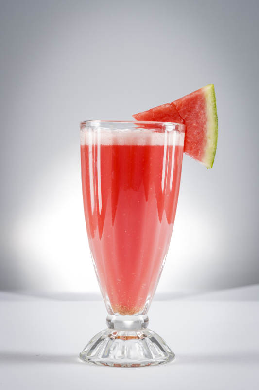 热带西瓜汁图片
