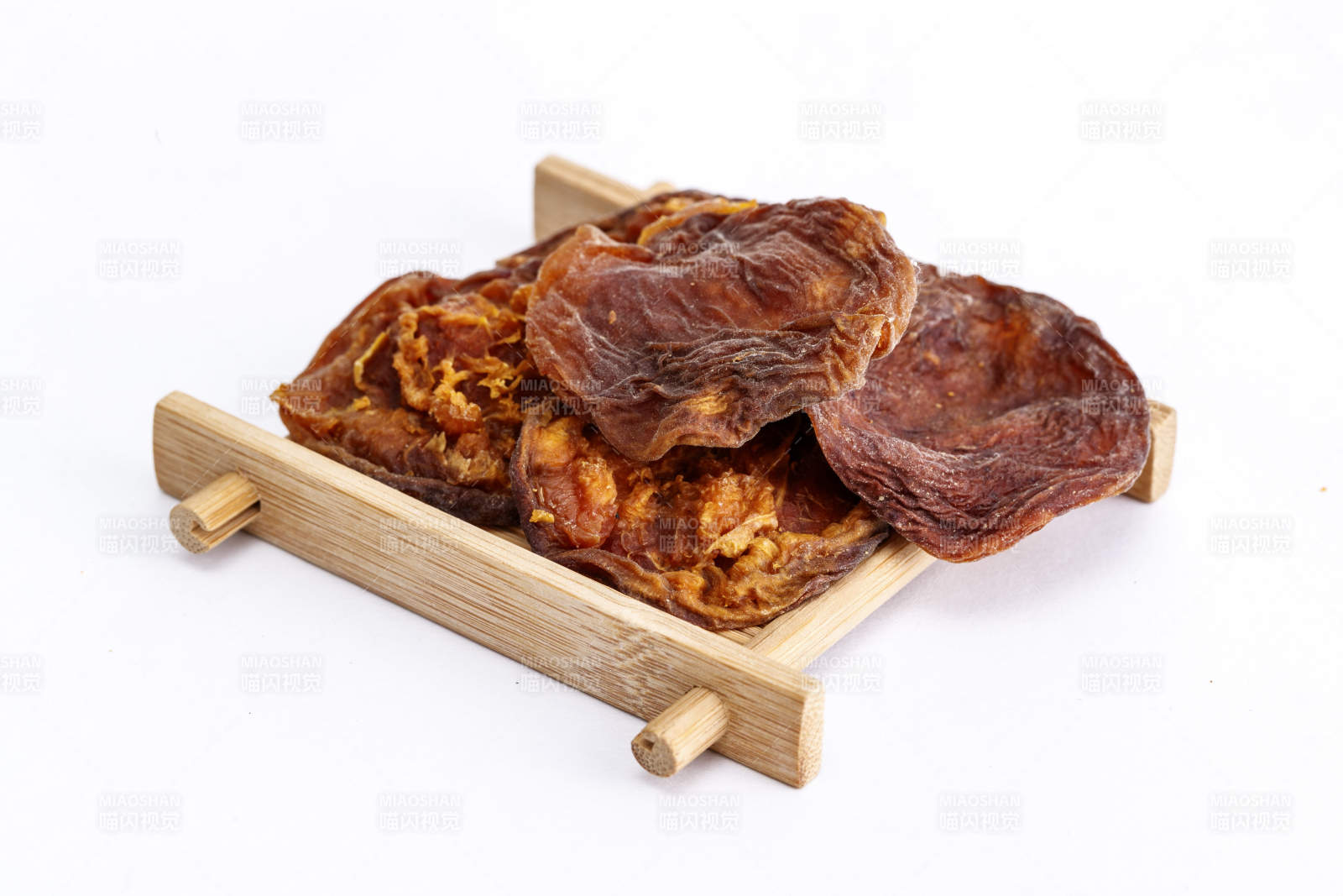 新疆特产大红杏果脯杏干图片